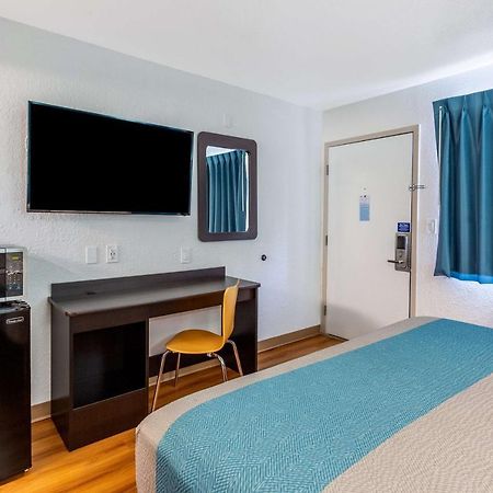 Motel 6-Valdosta, Ga - University Exteriör bild