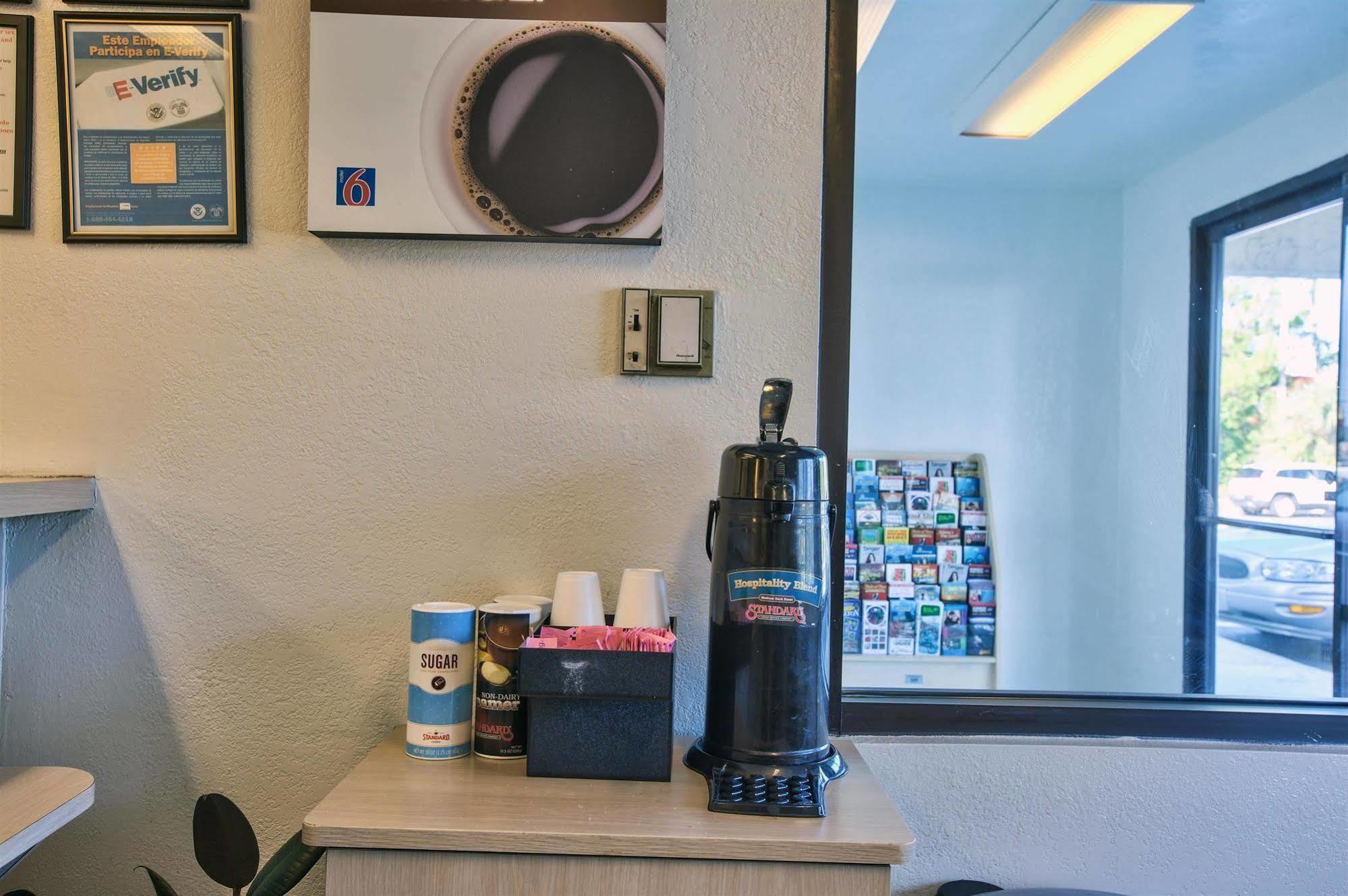 Motel 6-Valdosta, Ga - University Exteriör bild
