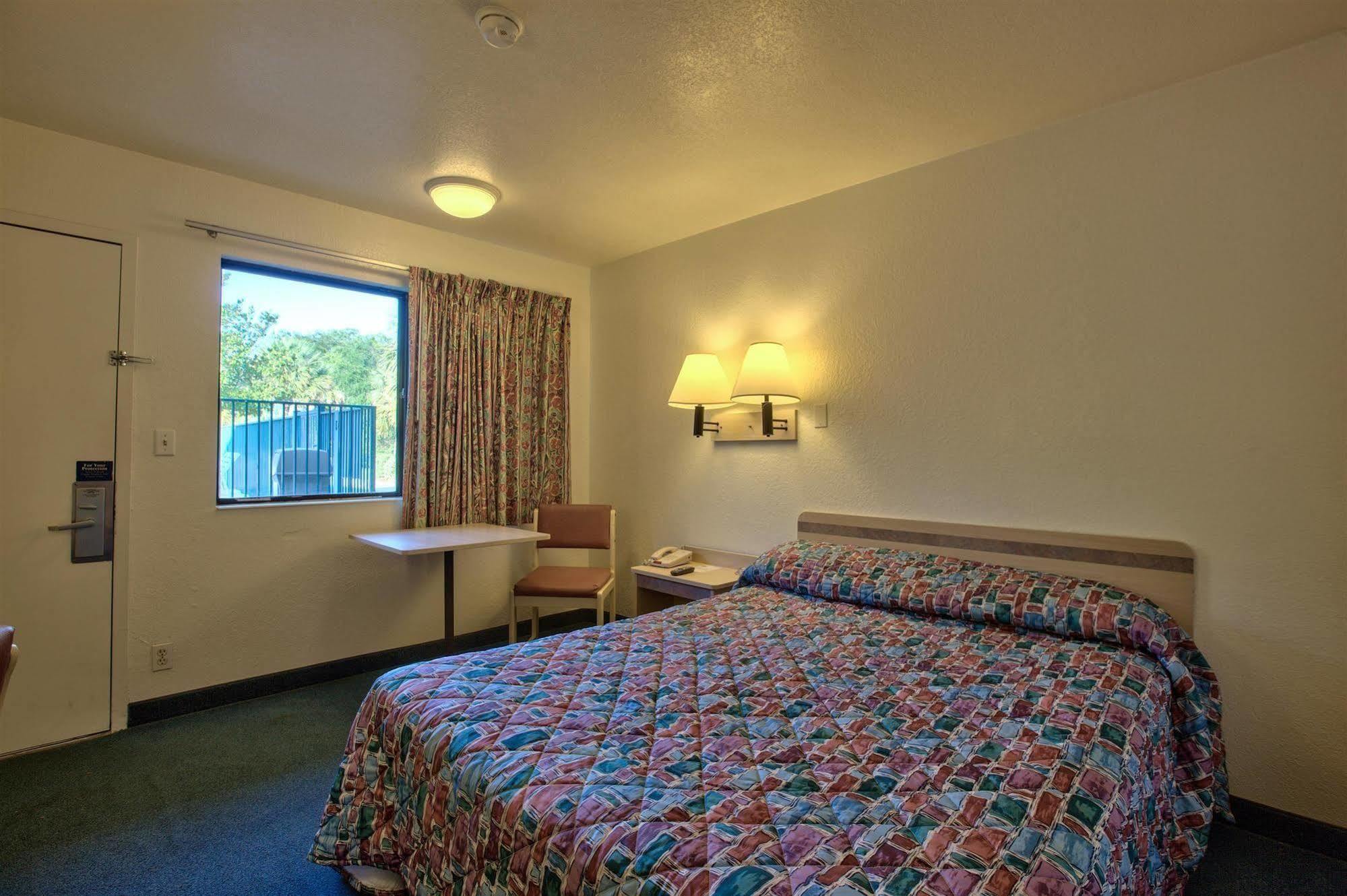 Motel 6-Valdosta, Ga - University Exteriör bild