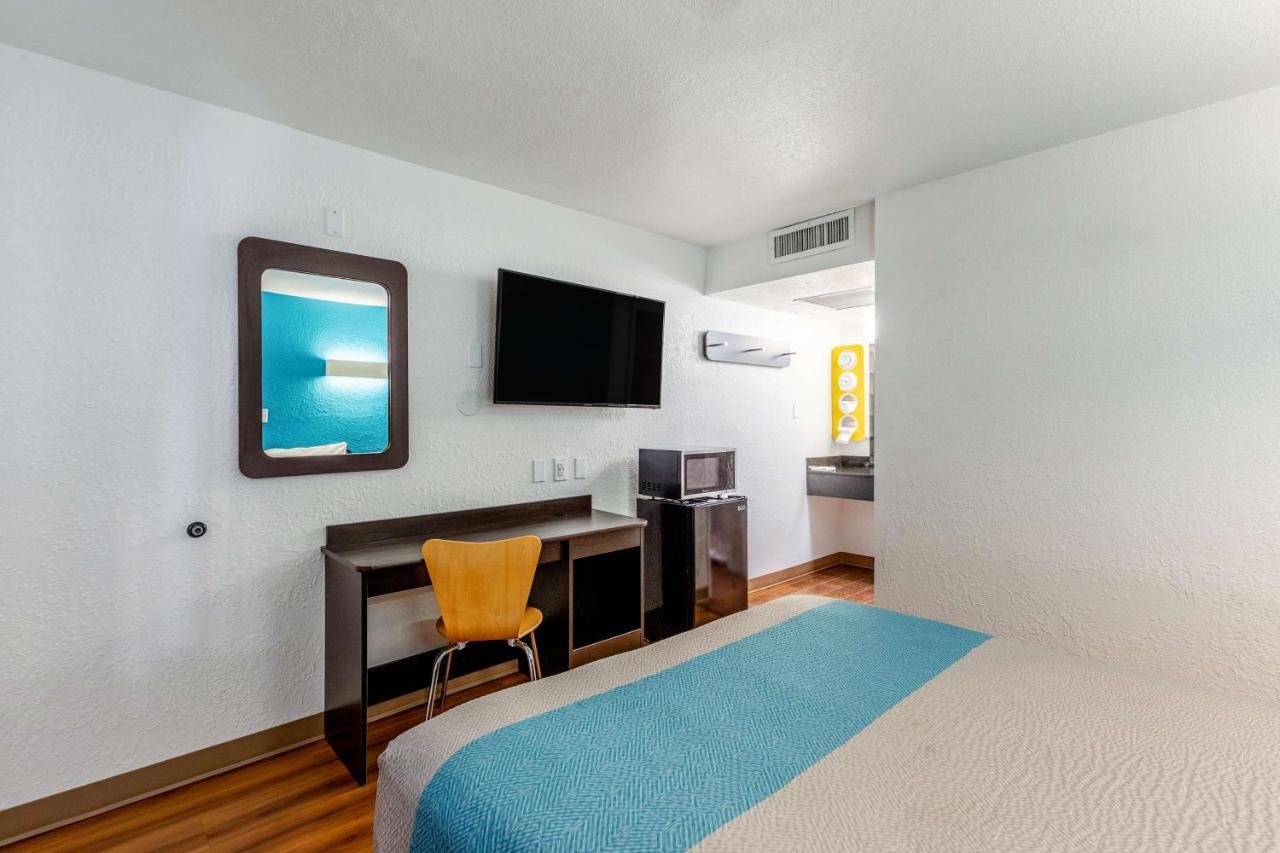 Motel 6-Valdosta, Ga - University Exteriör bild
