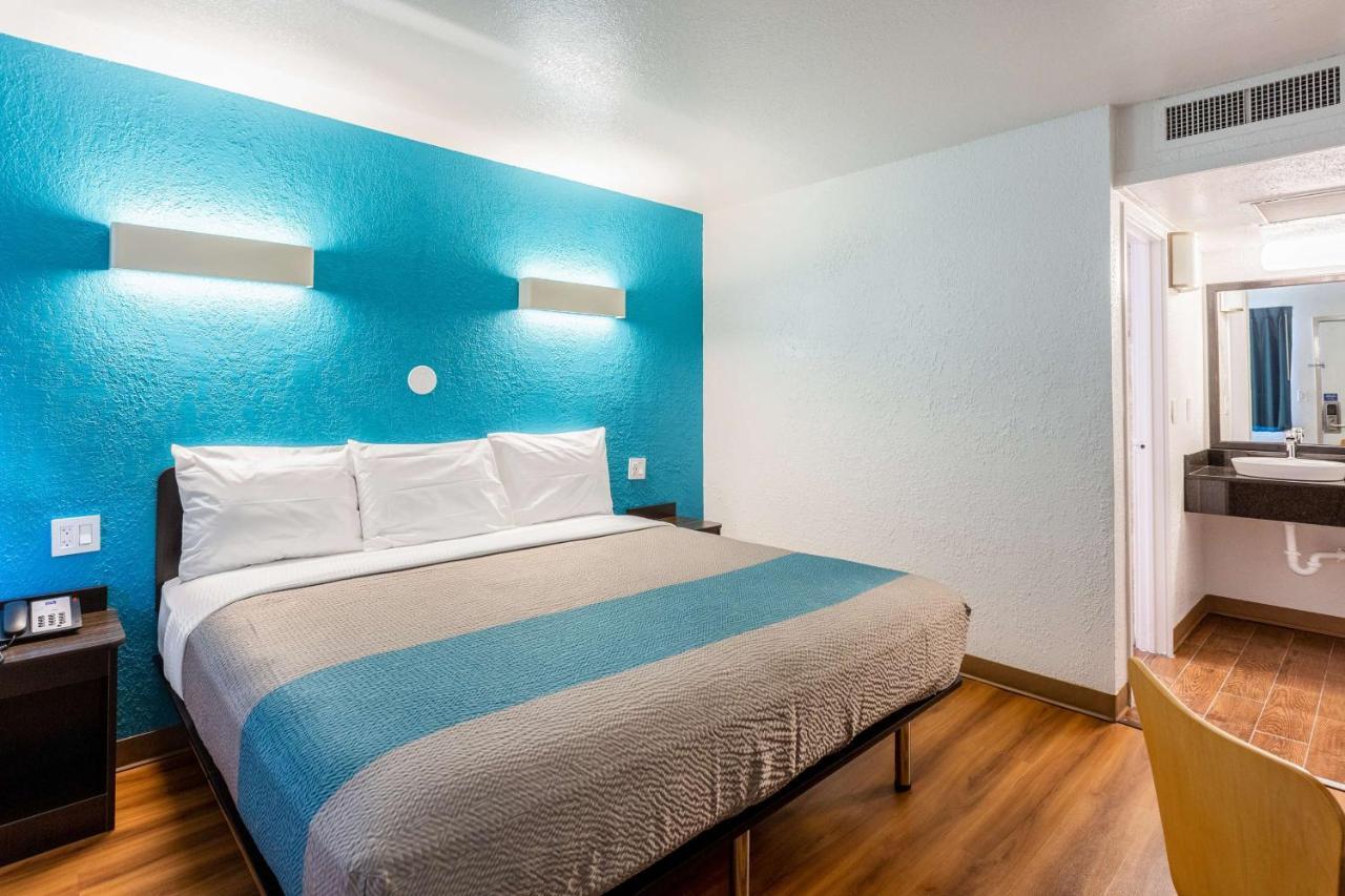 Motel 6-Valdosta, Ga - University Exteriör bild
